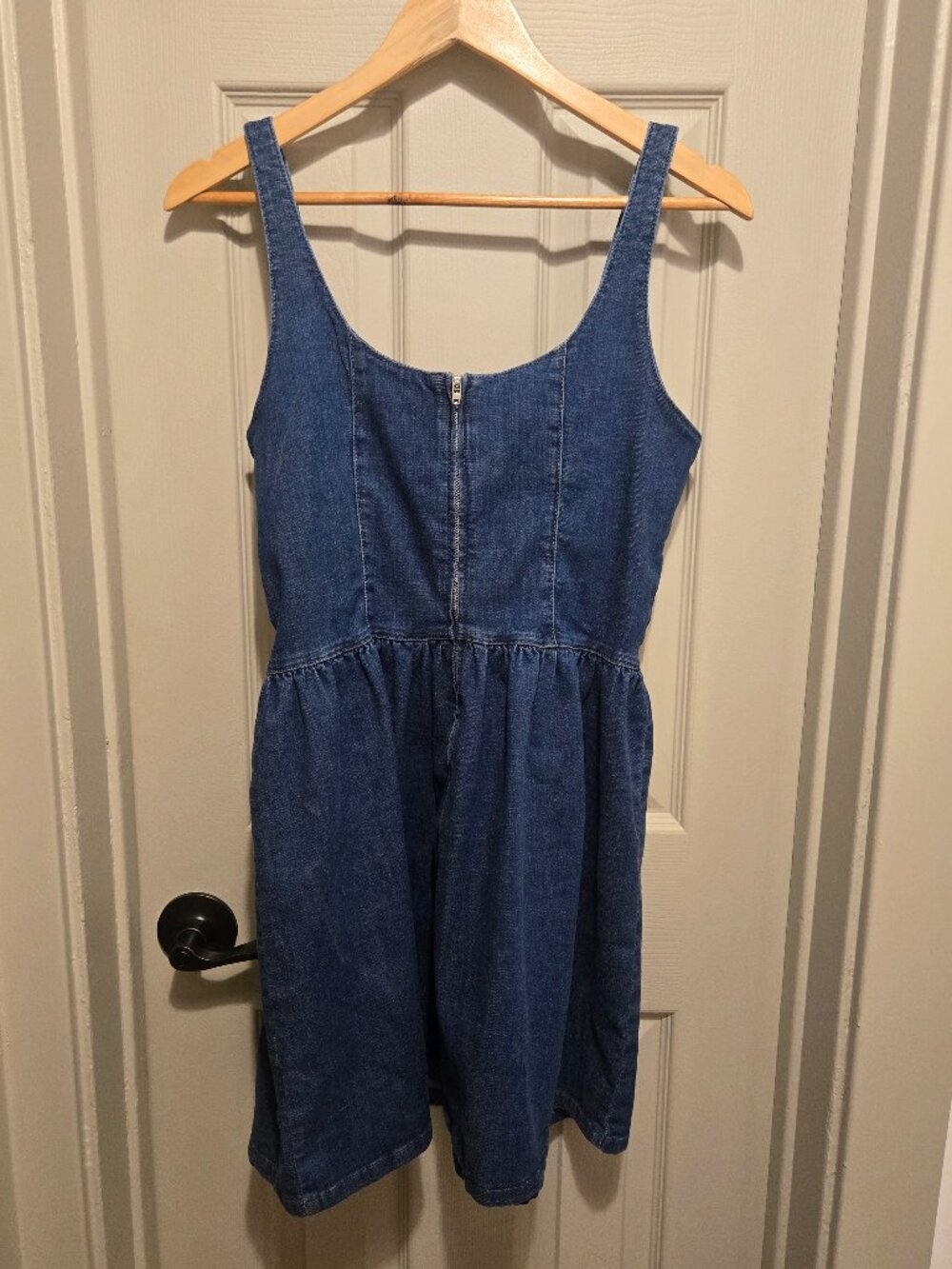 Gianni Bini Scoop neck and back Sleeveless Denim Mini Dress Size 8 - Picture 4 of 7